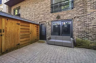 1915 N Cleveland Ave, Chicago, IL 60614 - Photo 21