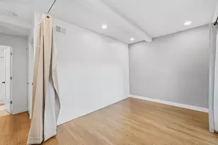 1915 N Cleveland Ave, Chicago, IL 60614 - Photo 13