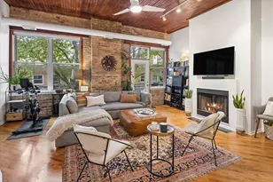 2021 W Willow St, Chicago, IL 60647 - Photo 3