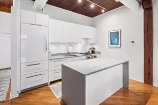 2021 W Willow St, Chicago, IL 60647 - Photo 7