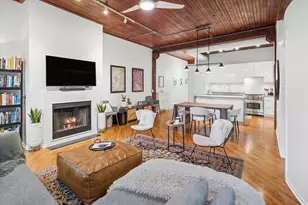 2021 W Willow St, Chicago, IL 60647 - Photo 5