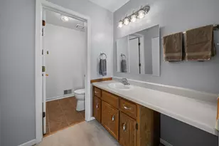 6114 1/2 Leonard Ave, Downers Grove, IL 60515 - Photo 17