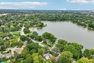 213 Edgemont St, Mundelein, IL 60060 - Photo 33