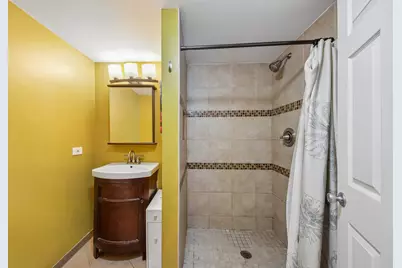 213 Edgemont Street, Mundelein, IL 60060 - Photo 25