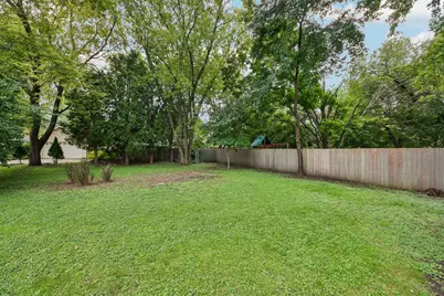 213 Edgemont Street, Mundelein, IL 60060 - Photo 31