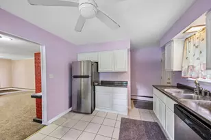 213 Edgemont St, Mundelein, IL 60060 - Photo 9