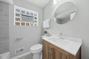 8231 S Wentworth Ave, Chicago, IL 60620 - Photo 21