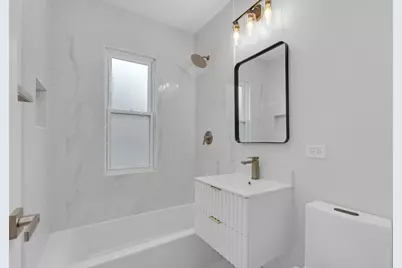 5837 N Marmora Avenue, Chicago, IL 60646 - Photo 11