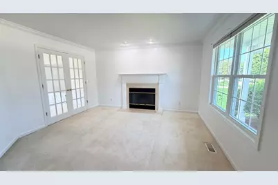 611 Buttercup Drive, Savoy, IL 61874 - Photo 5