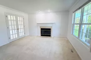 611 Buttercup Dr, Savoy, IL 61874 - Photo 5