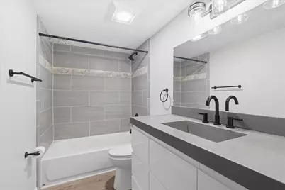1611 E Washington Street, Joliet, IL 60433 - Photo 17