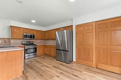 1129 S Wabena Avenue, Minooka, IL 60447 - Photo 7