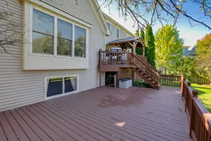587 Partridge Dr, West Chicago, IL 60185 - Photo 3