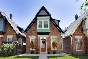 1033 S Claremont Ave, Chicago, IL 60612 - Photo 1