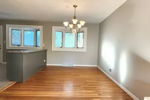 132 N Kitson Dr, Palatine, IL 60074 - Photo 7
