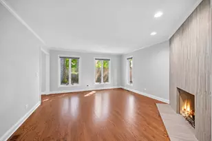 723 De Tamble Ave, Highland Park, IL 60035 - Photo 5