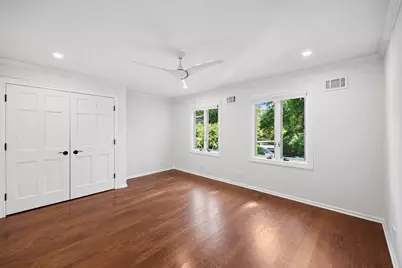 723 De Tamble Avenue, Highland Park, IL 60035 - Photo 21