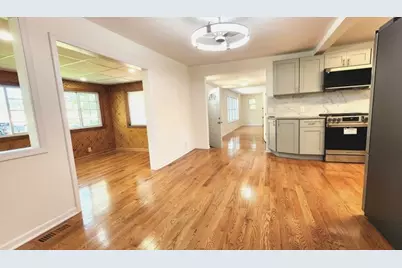 23217 W North Lakewood Lane, Lake Zurich, IL 60047 - Photo 11