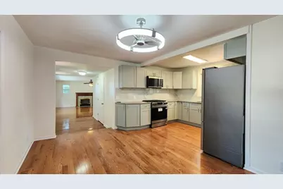 23217 W North Lakewood Lane, Lake Zurich, IL 60047 - Photo 7