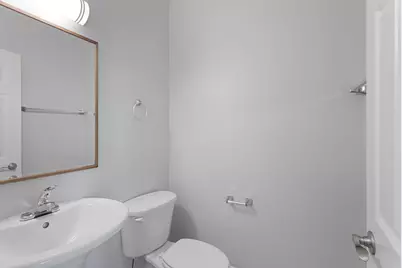 7528 N Seeley Avenue #305, Chicago, IL 60645 - Photo 11