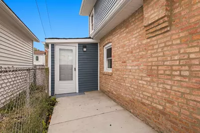 6007 S Monitor Avenue, Chicago, IL 60638 - Photo 35
