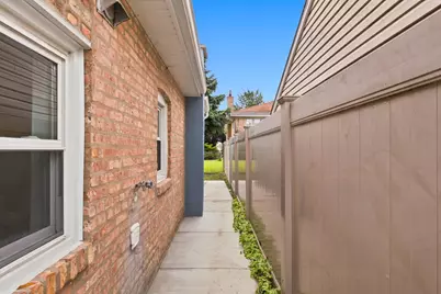 6007 S Monitor Avenue, Chicago, IL 60638 - Photo 37