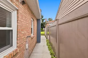 6007 S Monitor Ave, Chicago, IL 60638 - Photo 37