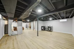 2814 W Balmoral Ave, Chicago, IL 60625 - Photo 25