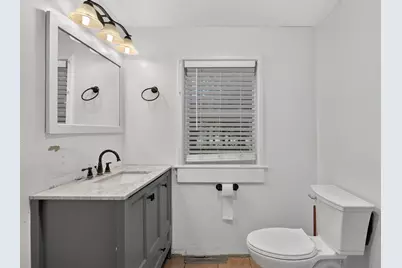 1080 W Jackson Street, Belvidere, IL 61008 - Photo 17