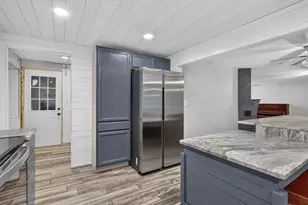 1080 W Jackson St, Belvidere, IL 61008 - Photo 11