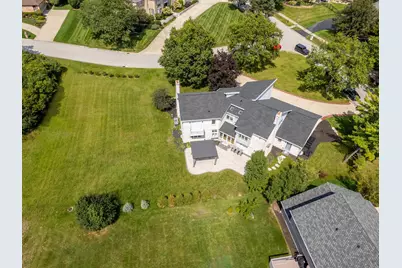 8920 Royal Drive, Burr Ridge, IL 60527 - Photo 39