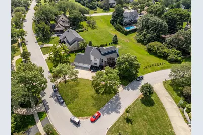 8920 Royal Drive, Burr Ridge, IL 60527 - Photo 41