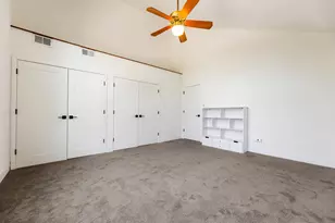 8920 Royal Dr, Burr Ridge, IL 60527 - Photo 27