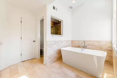 8920 Royal Drive, Burr Ridge, IL 60527 - Photo 23