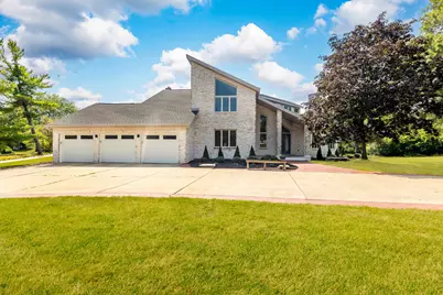 8920 Royal Drive, Burr Ridge, IL 60527 - Photo 1