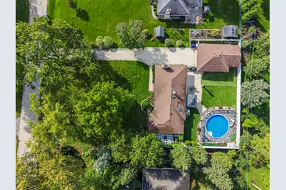 390 S Kenilworth Avenue, Glen Ellyn, IL 60137 - Photo 33