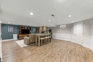 390 S Kenilworth Ave, Glen Ellyn, IL 60137 - Photo 19