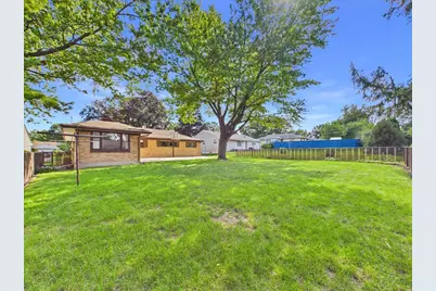919 Woodland Drive, Rockford, IL 61108 - Photo 35