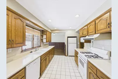 919 Woodland Drive, Rockford, IL 61108 - Photo 11