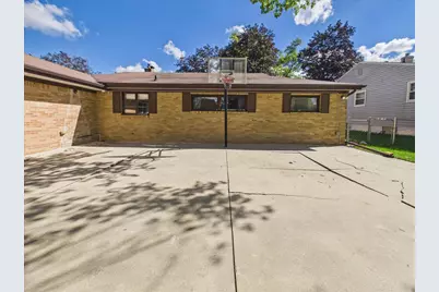 919 Woodland Drive, Rockford, IL 61108 - Photo 33