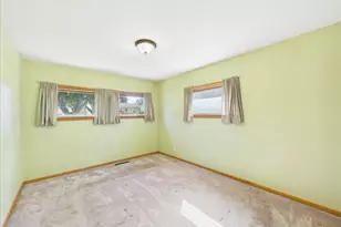 919 Woodland Dr, Rockford, IL 61108 - Photo 25