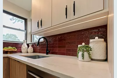 4333 W Main Street, Skokie, IL 60076 - Photo 17