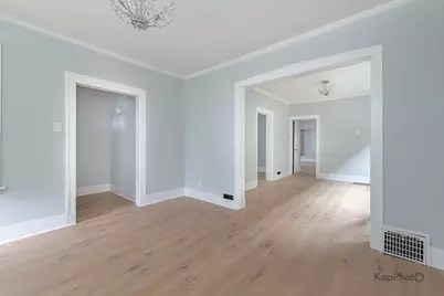 7241 S Carpenter Street, Chicago, IL 60621 - Photo 9