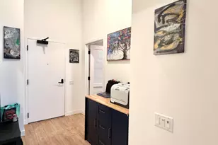 855 W Madison St, Chicago, IL 60607 - Photo 13