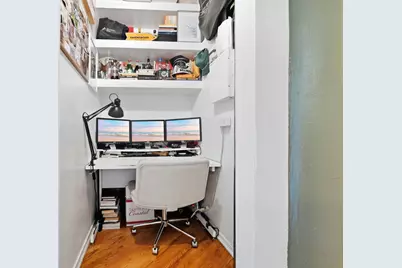 1801 W Larchmont Avenue #214, Chicago, IL 60613 - Photo 9