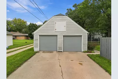 616 W 11th Street, Sterling, IL 61081 - Photo 25