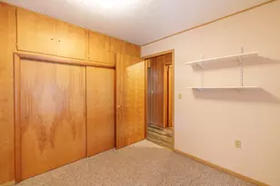 300 S Jefferson St, Kell, IL 62853 - Photo 29