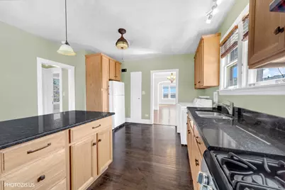 338 N La Grange Road, La Grange Park, IL 60526 - Photo 7