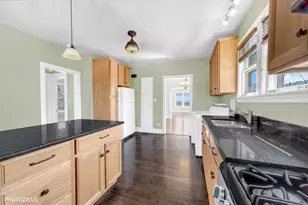 338 N La Grange Rd, La Grange Park, IL 60526 - Photo 7