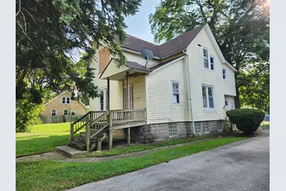 10230 S Lowe Avenue, Chicago, IL 60628 - Photo 1